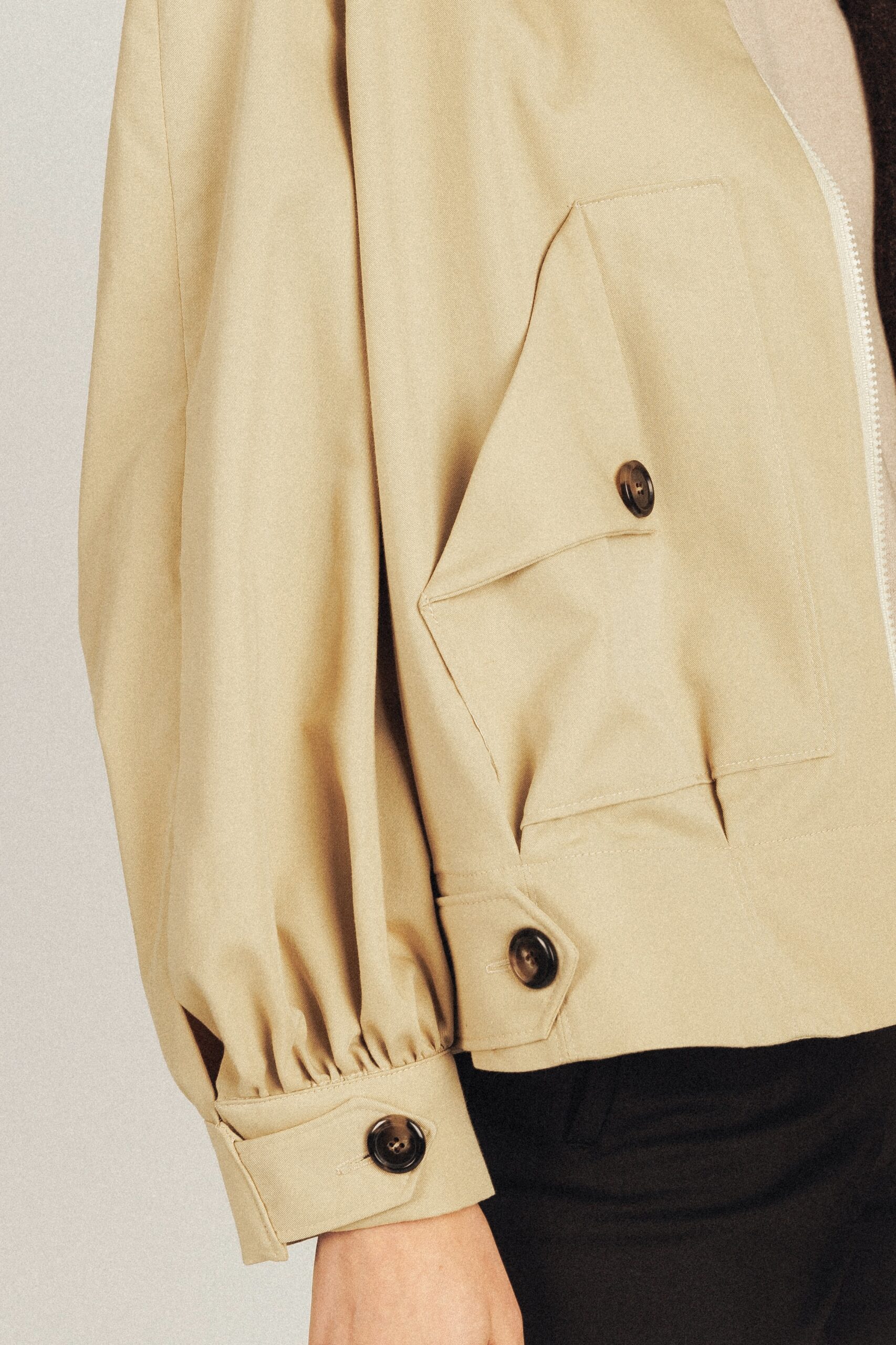 Chaqueta bomber mujer camel