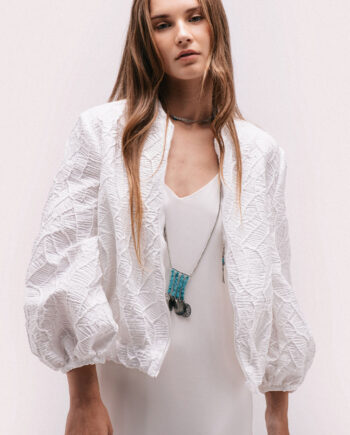 Chaqueta novia mujer blanca